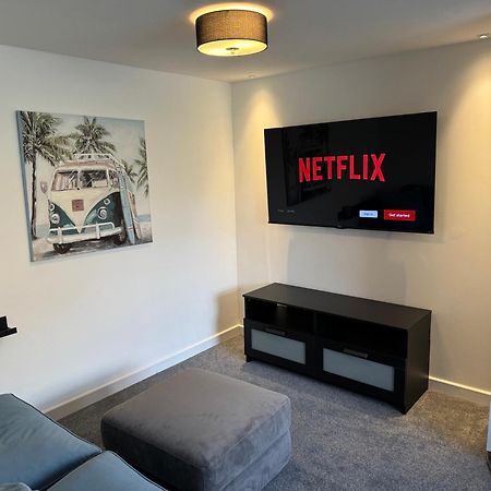 Bitton Modern 1 Bed Apartment With Car Parking מראה חיצוני תמונה