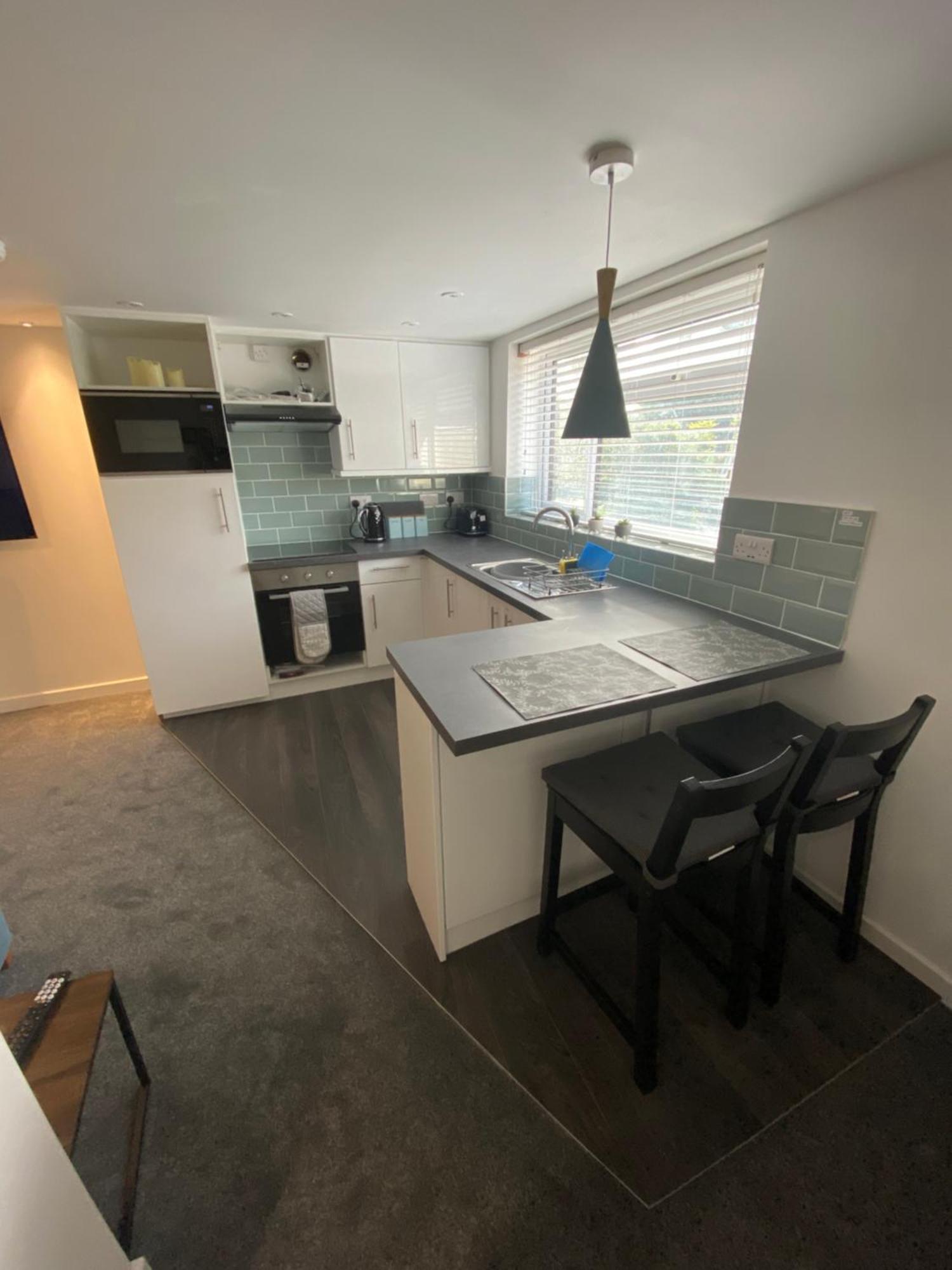 Bitton Modern 1 Bed Apartment With Car Parking מראה חיצוני תמונה